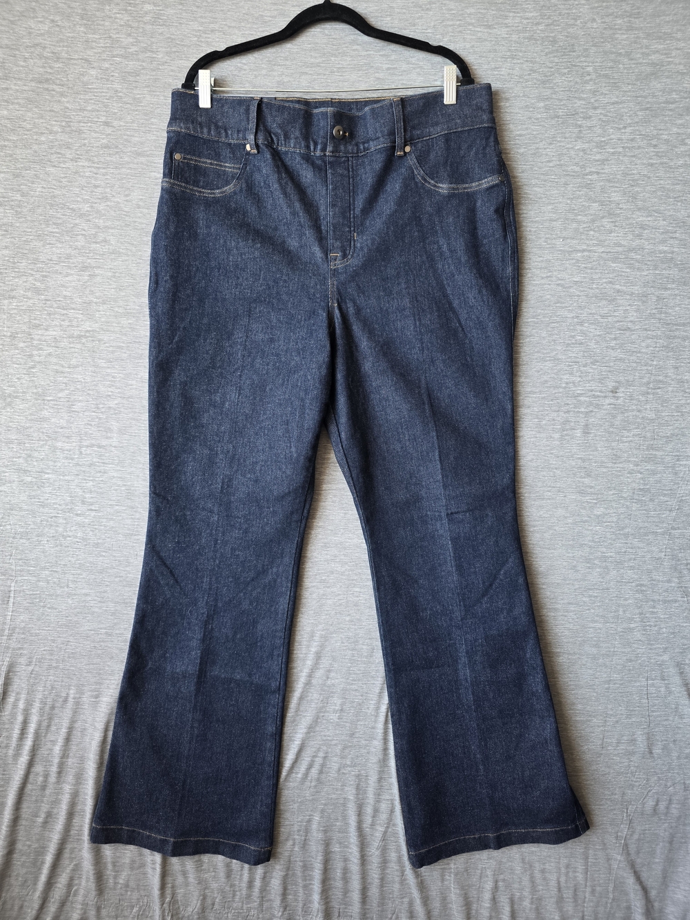 NWT SPANX Flare Jeans Women's 2X 2T Dark Wash High Rise Pull On Denim Plus Size